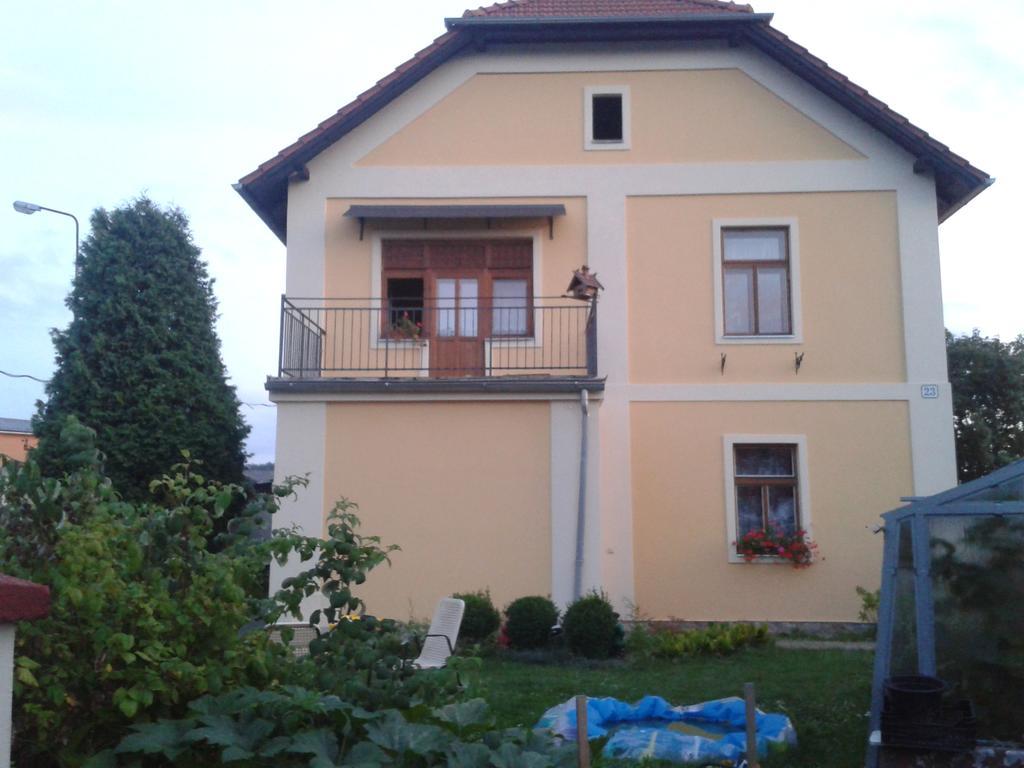 Penzion Dora Český Krumlov Εξωτερικό φωτογραφία
